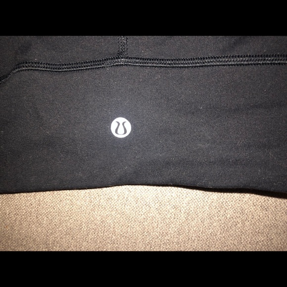 Lululemon pants 4 - Picture 3 of 5